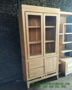 Lemari Pajangan Kayu Jati Minimalis