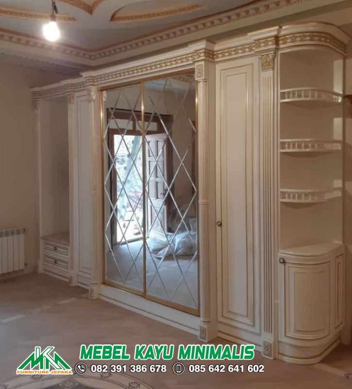 Lemari Baju Mewah Ukir Klasik